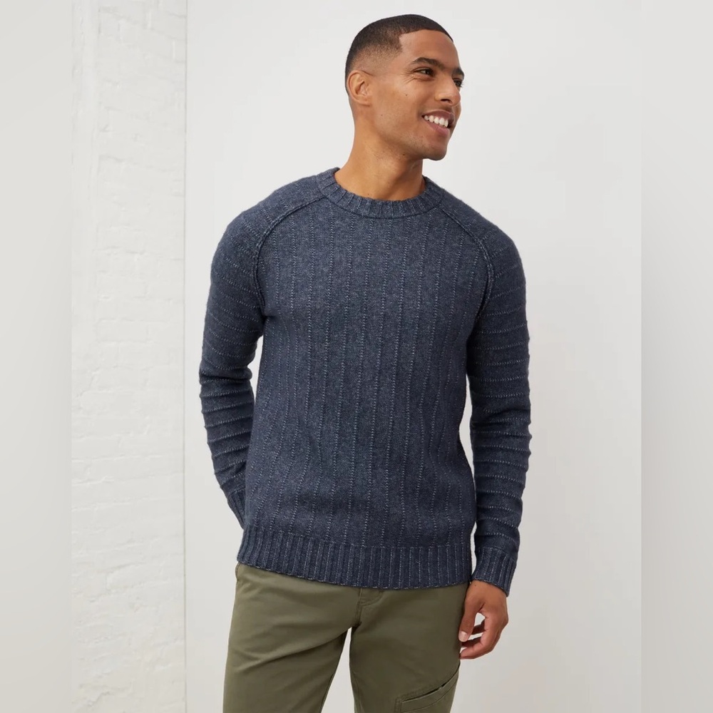 UpWest Men's Deep Blue Crewneck Sweater NWT UW 9